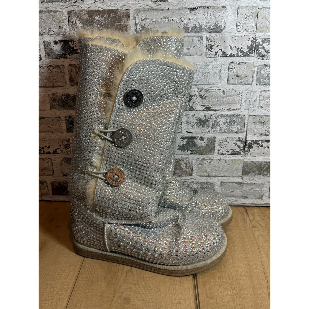 Shiekh Rhinestone Tall Boots Women 8 Silver Good Bling Faux Fur